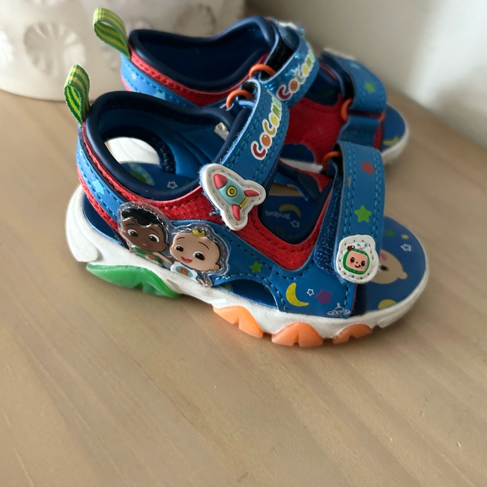 Cocomelon Kids Size 5 Colorful Velcro  Sandals with Cartoon Characters